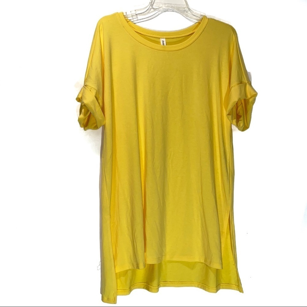 Zenana Premium Yellow Top Women’s Medium